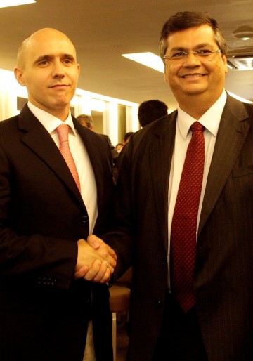 Governador Flávio Dino e o presidente da empresa, Pedro Zinner