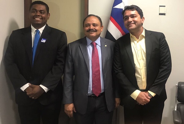 Prefeito Carlos Eduardo, deputado Waldir Maranhão e o pré-candidato a deputado Júnior Lourenço