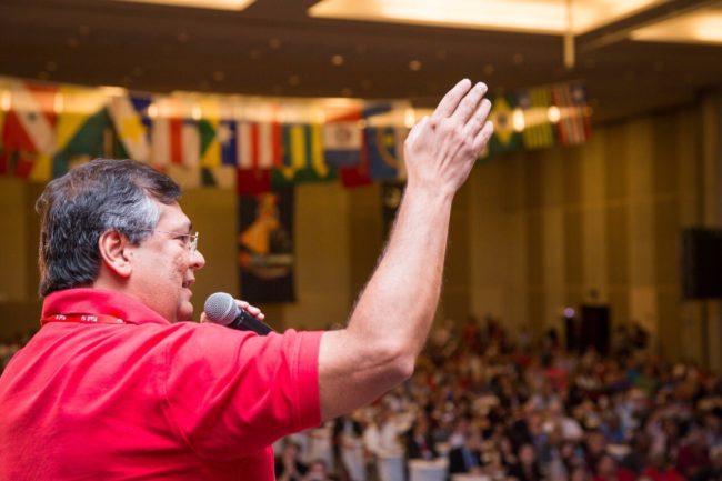 Flávio Dino no Congresso do PCdoB, em Brasília