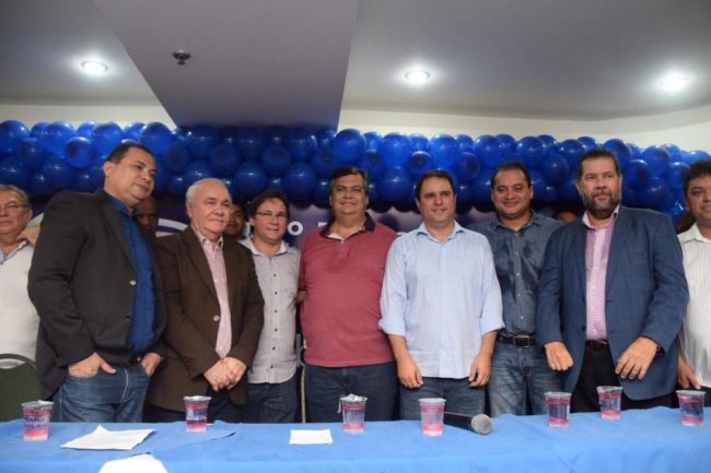 Flávio Dino com Weverton e as lideranças presentes no encontro do PTC