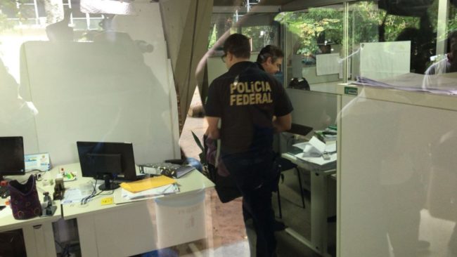 Polícia Federal cumpre mandados na Seduc, Zona Sul de Teresina