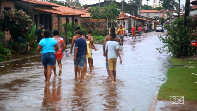 O bairro da Matriz é o mais afetado pela inundação