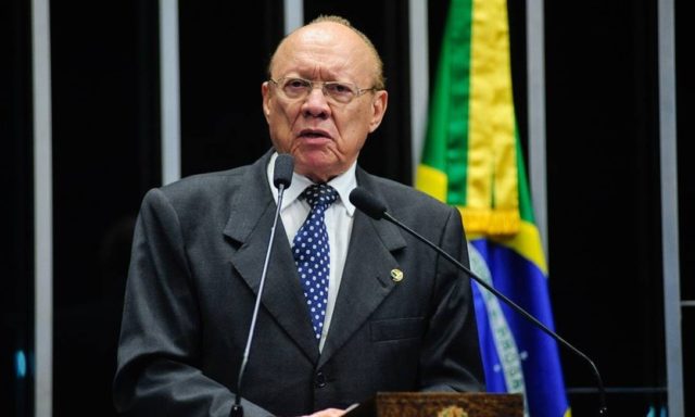 Ex-senador João Alberto