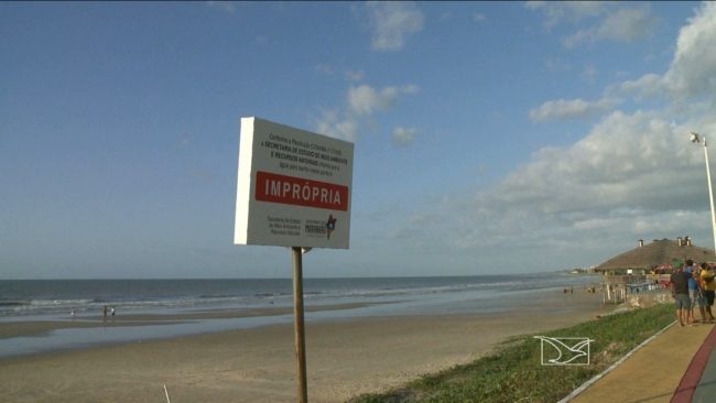 Em plena virada de ano, todas as praias de São Luís estão impróprias ao banho