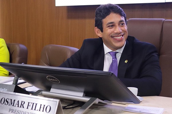 Osmar Filho quer disputar  Prefeitura, mas pode seguir outros caminhos