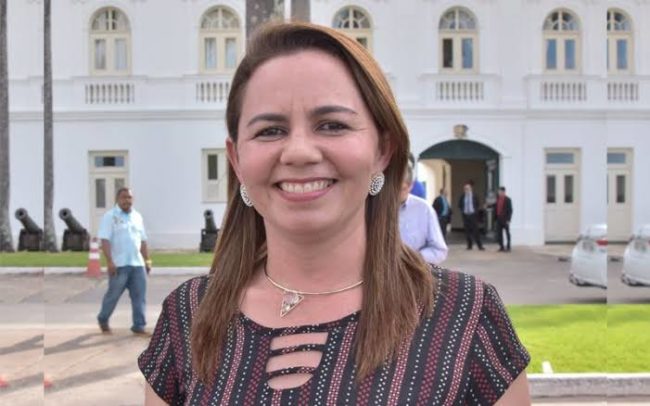 Prefeita Gilzânia Ribeiro