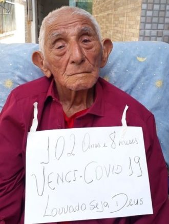 Francisco Pereira Leite tem 102 anos e venceu a Covid-19 no Maranhão