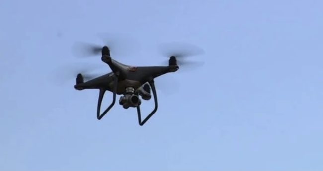 Imagens capturadas pelos drones serão transmitidas a uma equipe da Polícia 