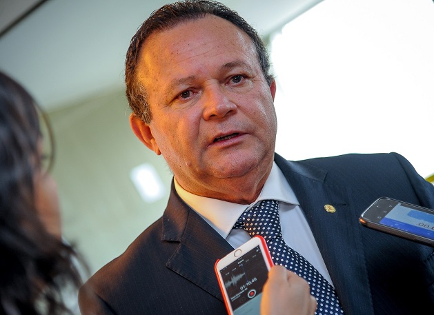 Vice-governador Carlos Brandão