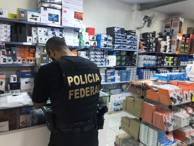 Operação Fraus apreende produtos falsificados no centro de São Luís-MA